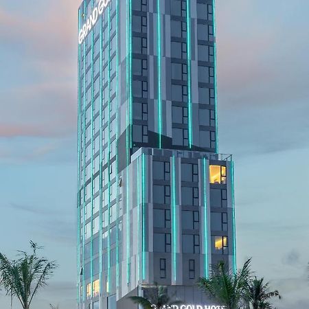 Grand Gold Beach Hotel & Spa Da Nang Exterior photo