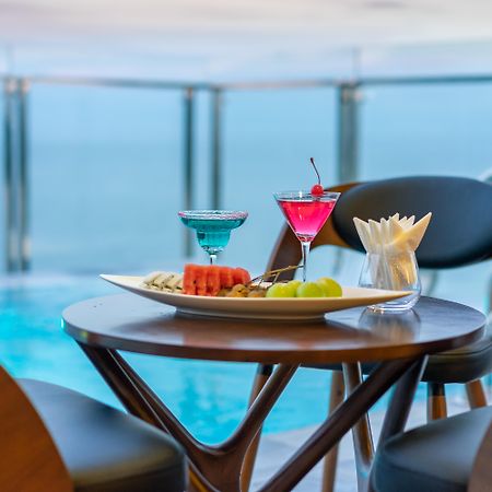 Grand Gold Beach Hotel & Spa Da Nang Exterior photo