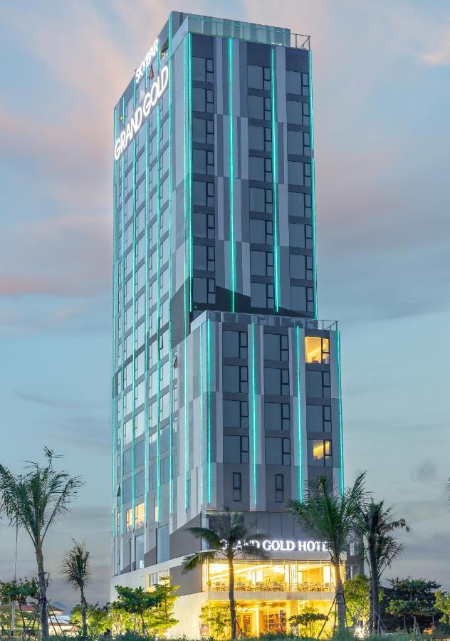 Grand Gold Beach Hotel & Spa Da Nang Exterior photo