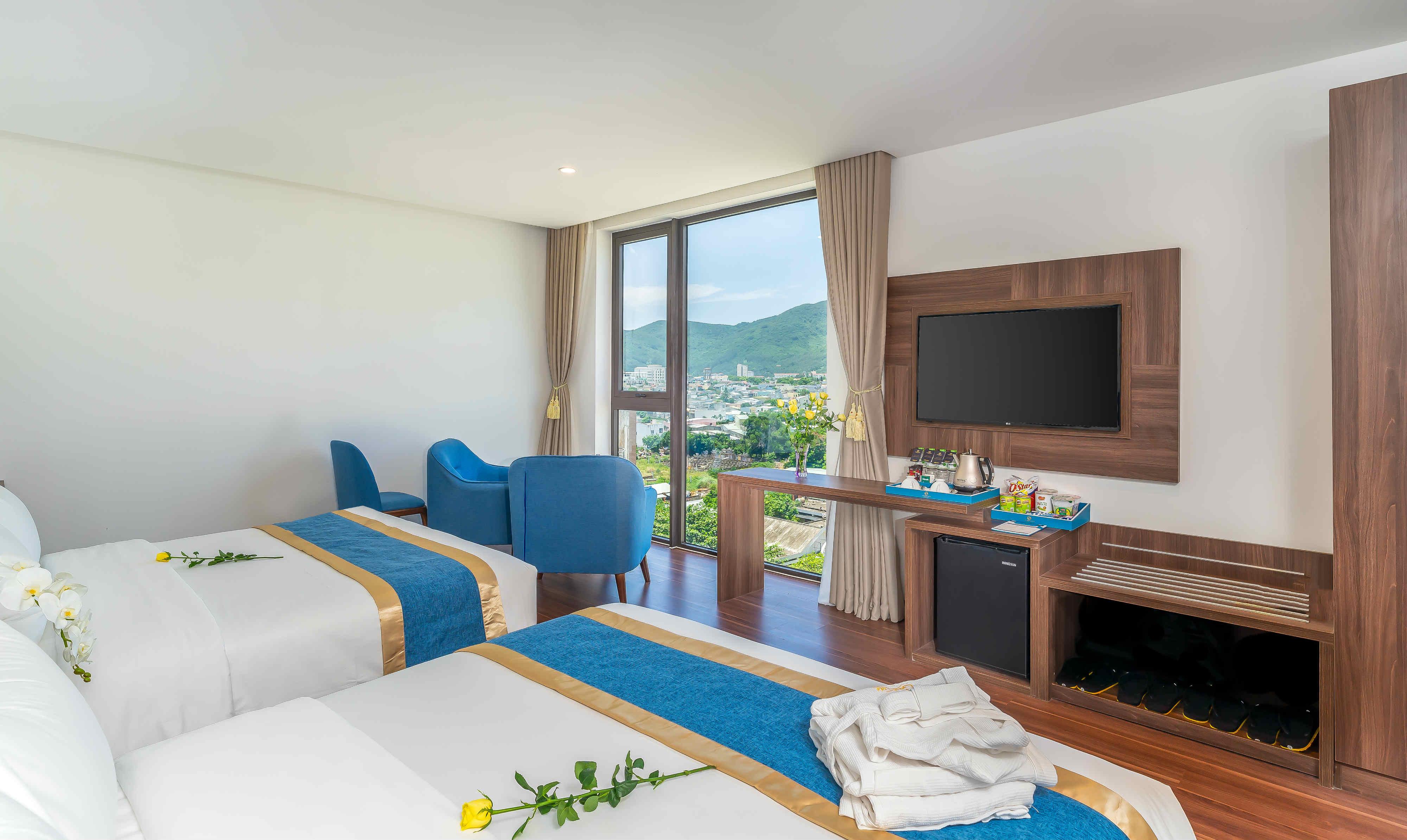 Grand Gold Beach Hotel & Spa Da Nang Exterior photo