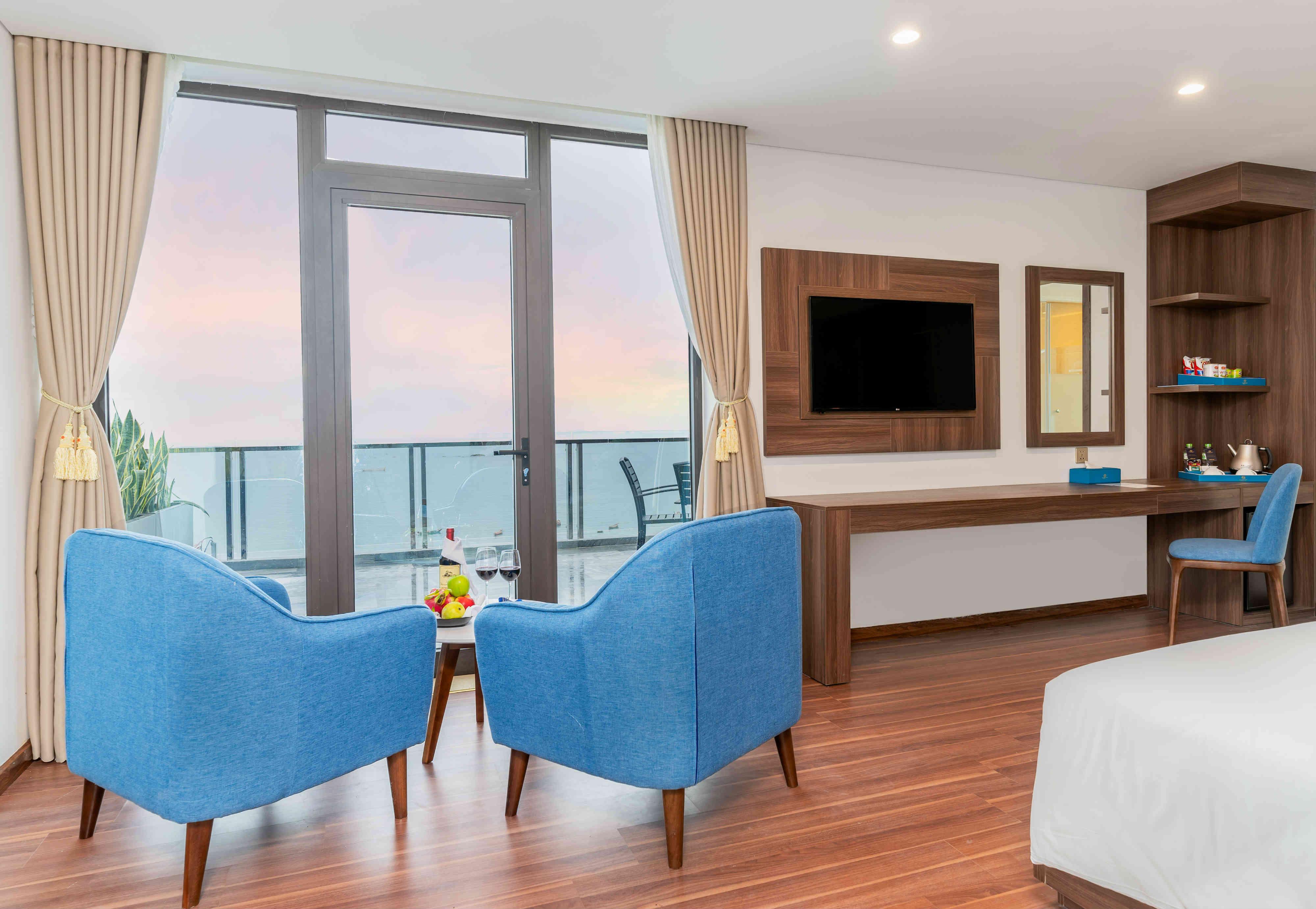 Grand Gold Beach Hotel & Spa Da Nang Exterior photo