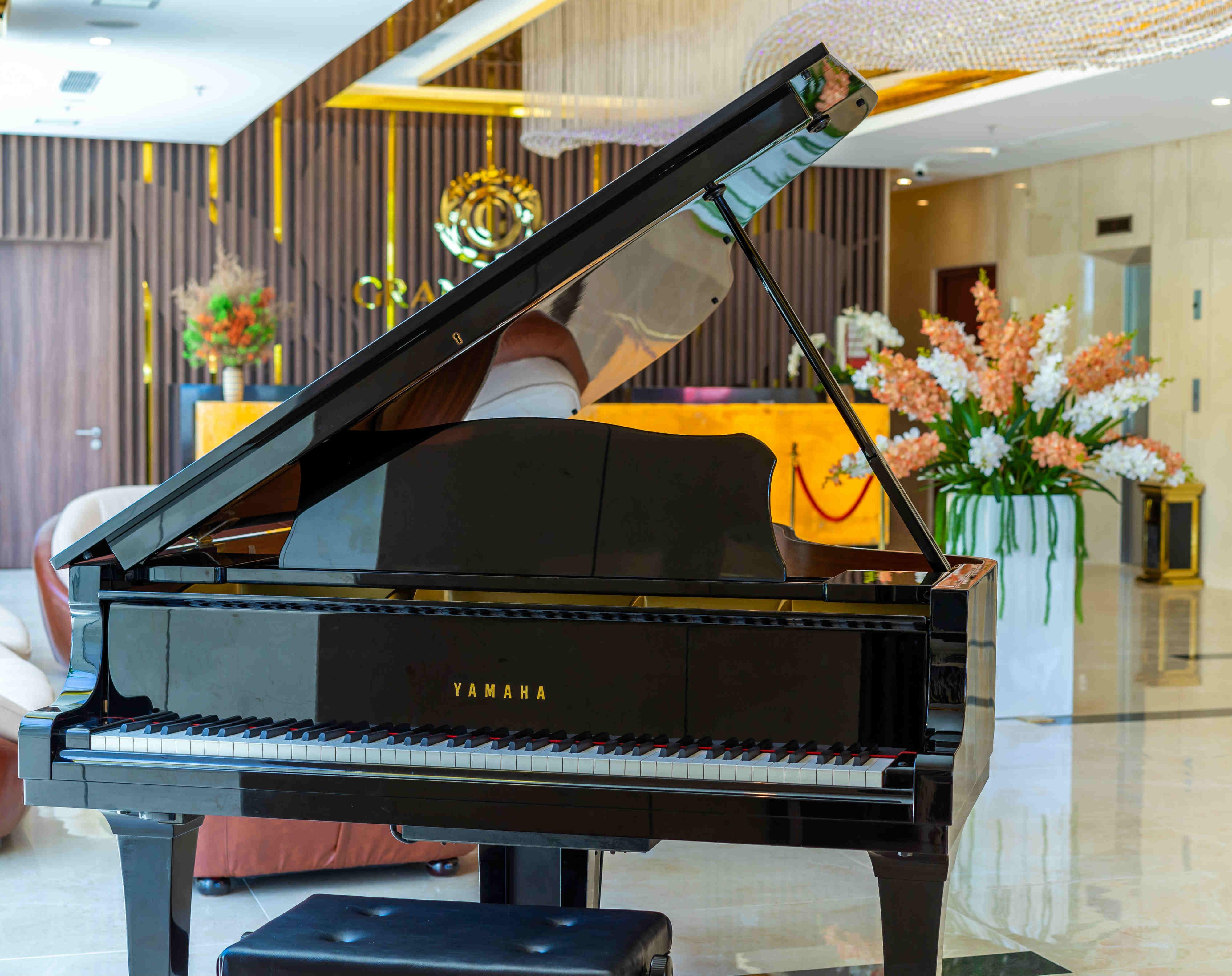 Grand Gold Beach Hotel & Spa Da Nang Exterior photo
