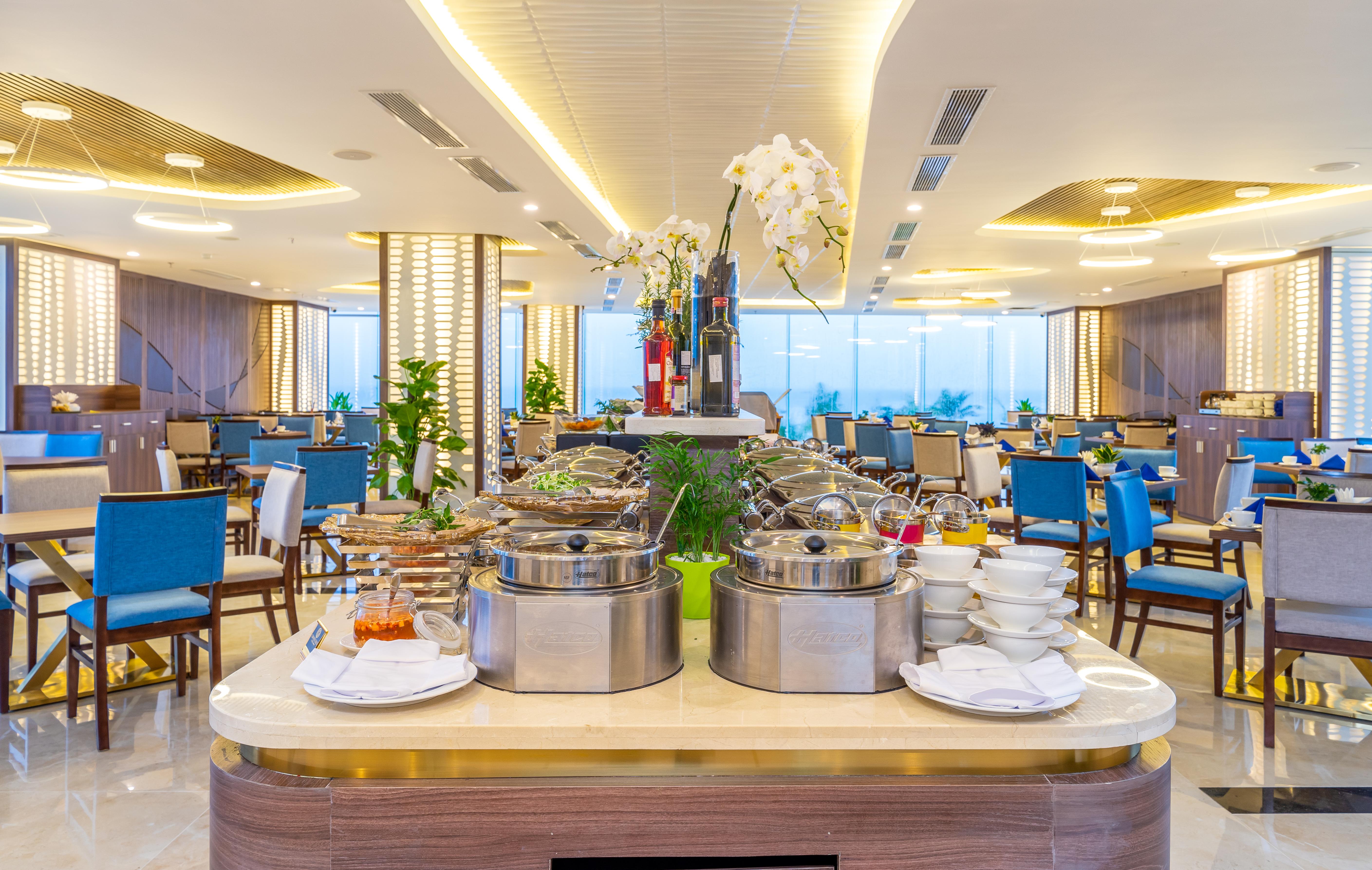 Grand Gold Beach Hotel & Spa Da Nang Exterior photo