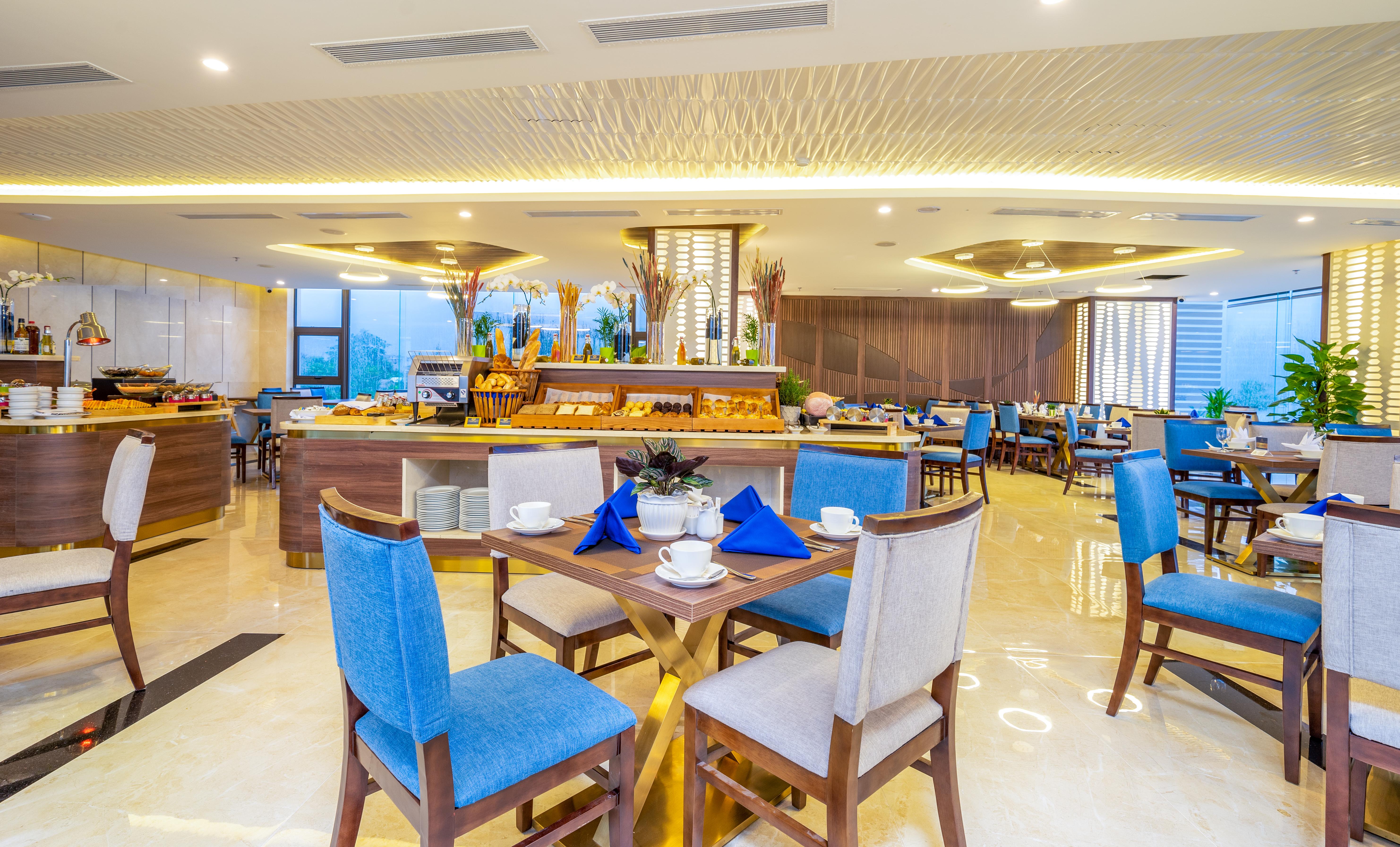 Grand Gold Beach Hotel & Spa Da Nang Exterior photo