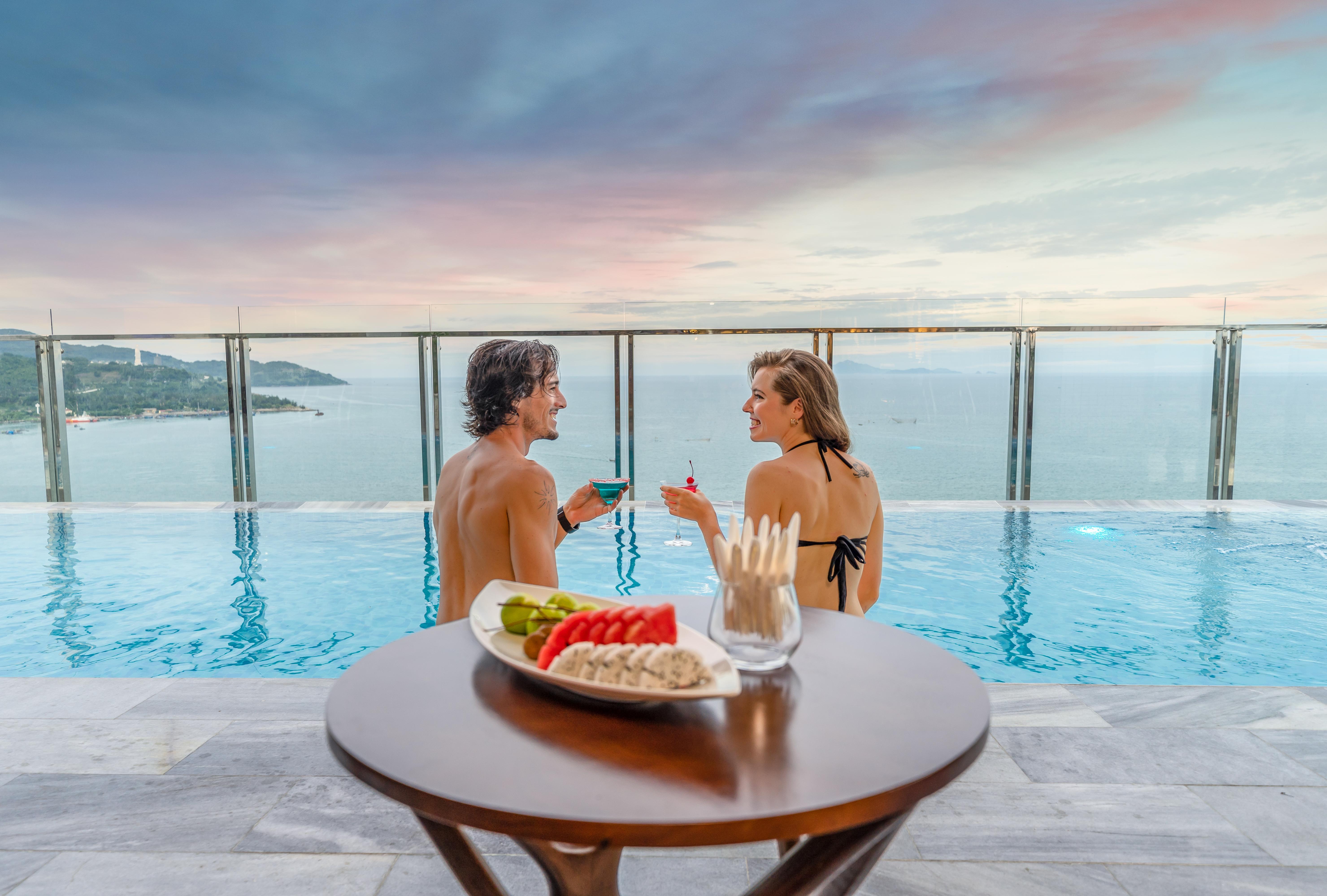 Grand Gold Beach Hotel & Spa Da Nang Exterior photo