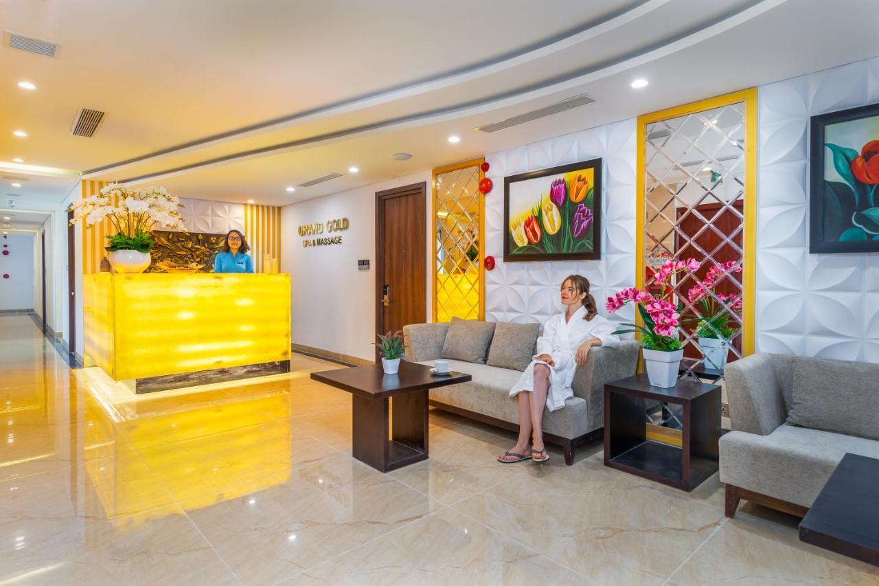 Grand Gold Beach Hotel & Spa Da Nang Exterior photo